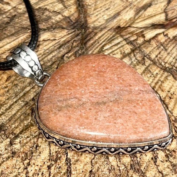 Beautiful Peach Moonstone Pendant 2” - Picture 7 of 13